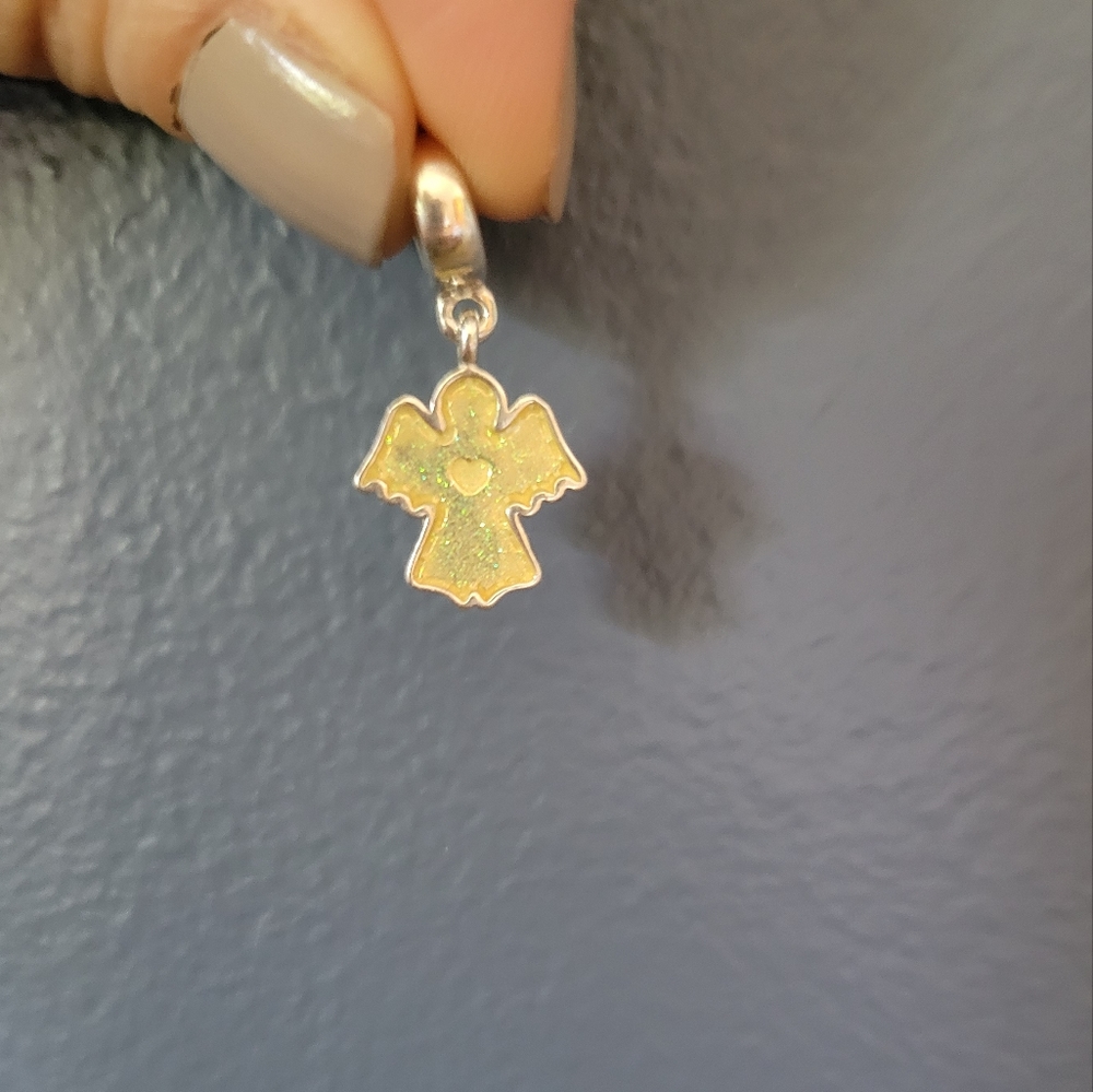 Pandora Snow Angel Dangle Charm - Picture 3 of 10